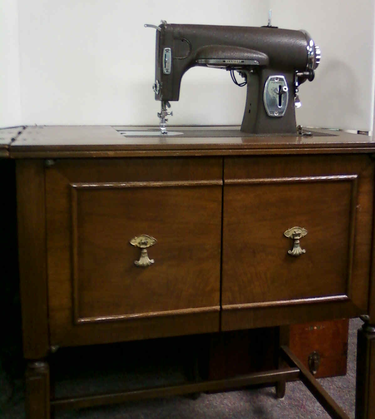 Kenmore model 117.959 Sewing Machine Sewing Machine Museum
