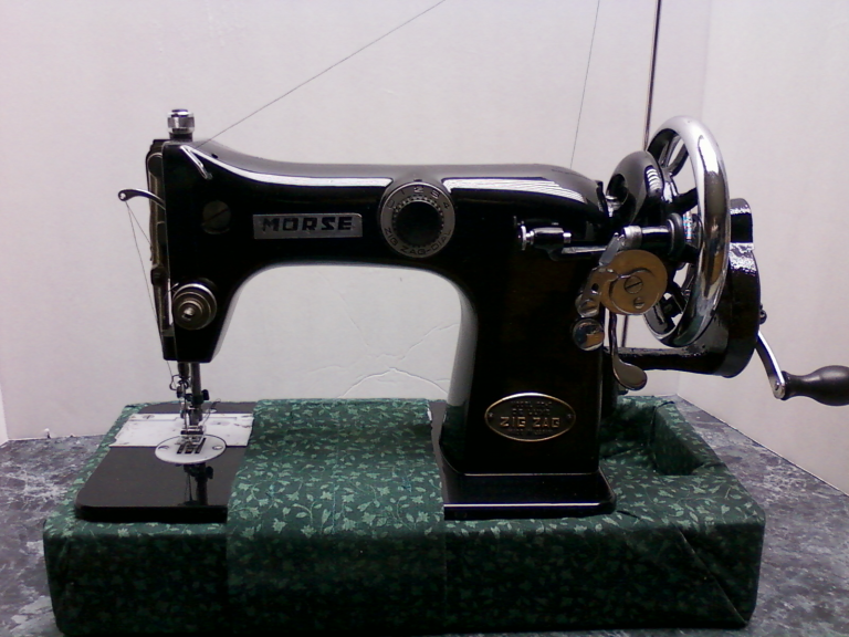 Morse Model SD2 DeLuxe ZigZag Sewing Machine Sewing Machine Museum